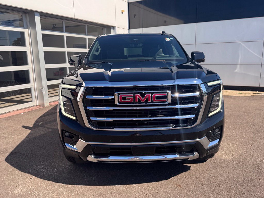 Used 2026 GMC Yukon Elevation w/ Elevation Premium Package AWD/4WD image 8