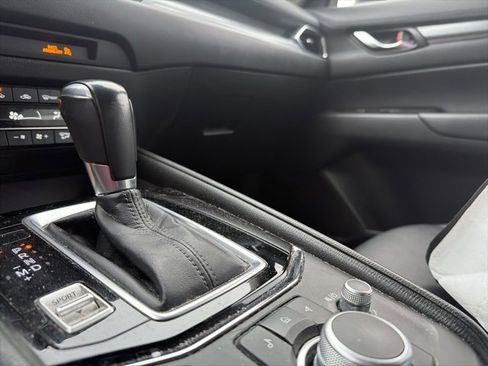 Used 2021 MAZDA CX-5 Touring image 18