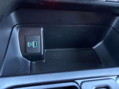 Used 2022 Ford F150 XLT w/ Equipment Group 302A High image 29