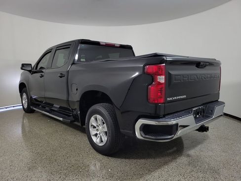 Used 2024 Chevrolet Silverado 1500 LT RWD image 3