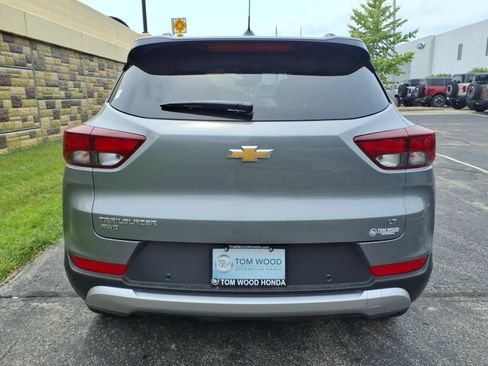 Used 2024 Chevrolet TrailBlazer LT w/ Convenience Package AWD/4WD image 9