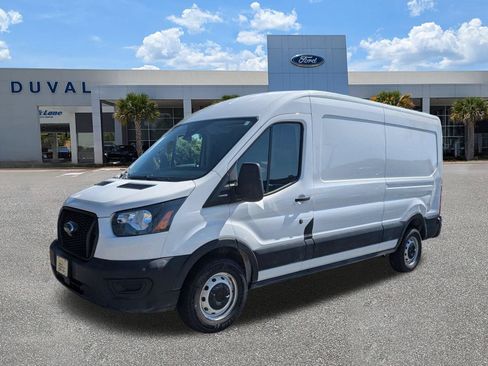 Used 2024 Ford Transit 250 148 Medium Roof RWD image 8