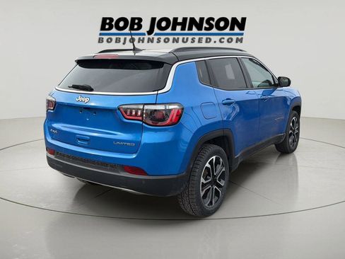 Used 2023 Jeep Compass Limited image 3