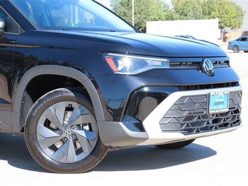 New 2026 Volkswagen Taos S image 2