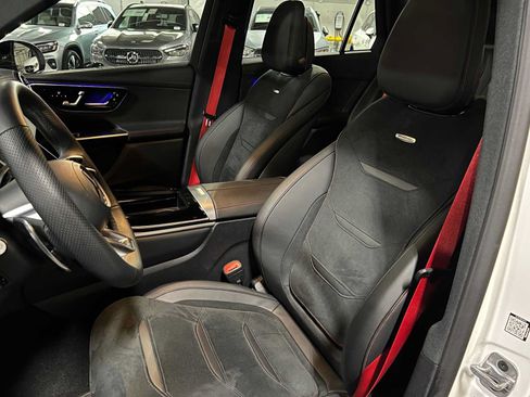 Used 2026 Mercedes-Benz GLC 43 AMG 4MATIC image 23