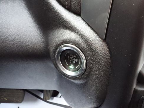 Used 2020 Chevrolet Silverado 1500 LT w/ All-Star Edition image 19