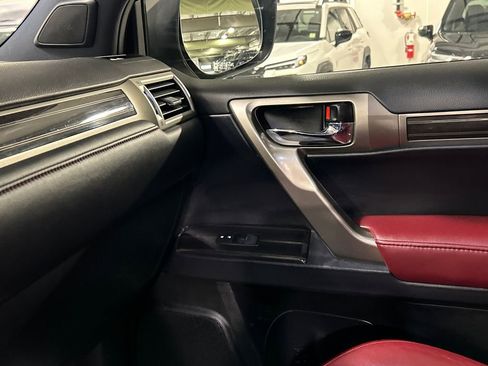 Used 2020 Lexus GX 460 Luxury w/ Luxury Sport Package AWD/4WD image 21