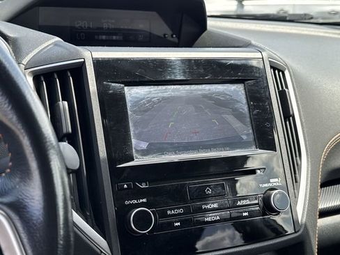 Used 2021 Subaru Crosstrek 2.0i Premium w/ Moonroof Package image 19