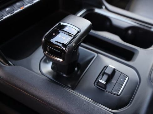 Used 2022 GMC Sierra 1500 AT4 AWD/4WD image 22