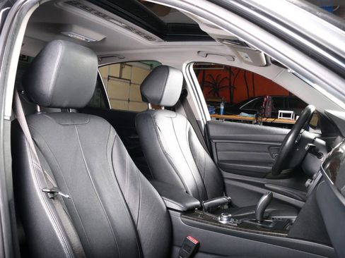 Used 2013 BMW 328i xDrive Sedan image 23