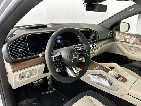 New 2026 Mercedes-Benz GLE 53 AMG 4MATIC Coupe image 9
