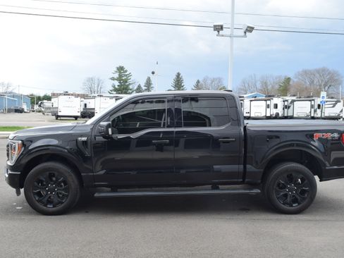 Used 2022 Ford F150 Platinum w/ FX4 Off-Road Package AWD/4WD image 5