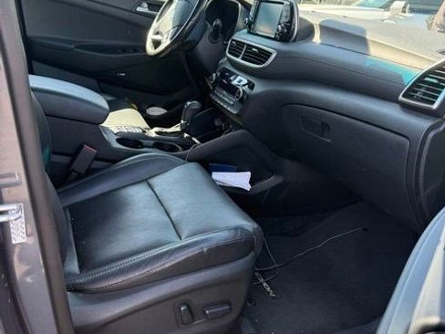 Used 2021 Hyundai Tucson Limited AWD/4WD image 1