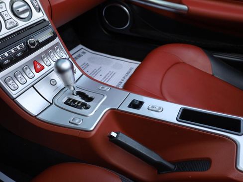 Used 2005 Chrysler Crossfire Limited image 12