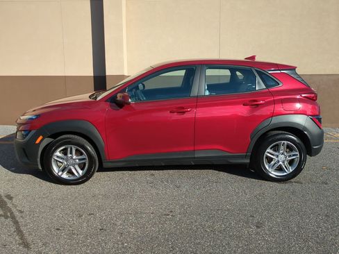 Certified 2023 Hyundai Kona SE image 7