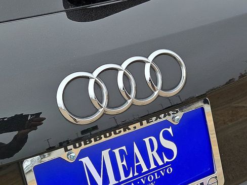 Used 2022 Audi Q3 2.0T Premium image 14