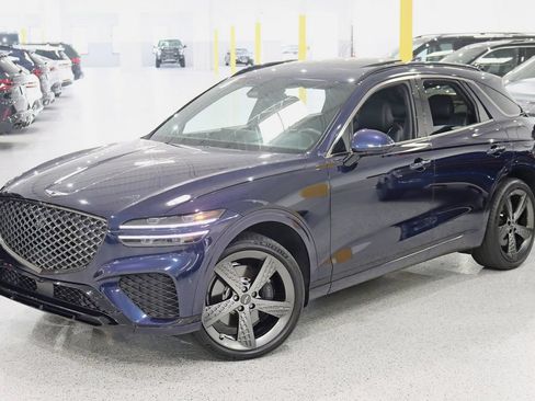 Used 2024 Genesis GV70 3.5T Sport w/ Sport Advanced Package AWD/4WD image 7