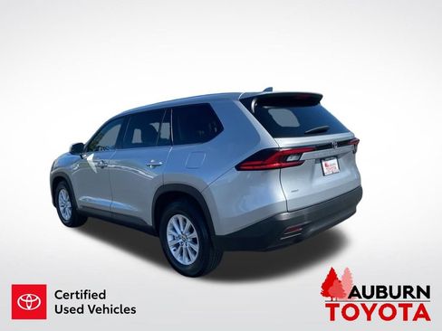 Used 2025 Toyota Grand Highlander AWD image 5