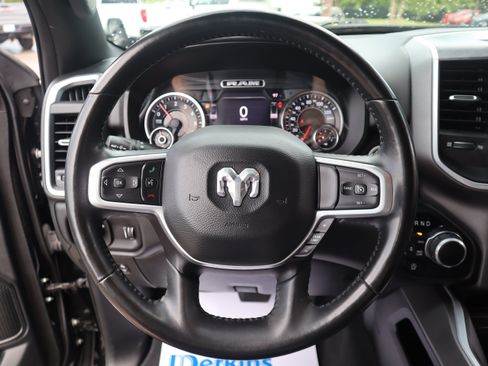 Used 2021 RAM 1500 Big Horn AWD/4WD image 13