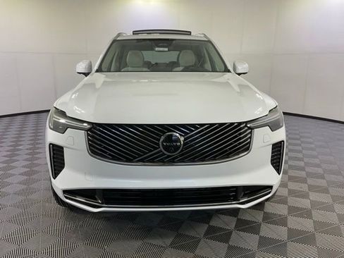 New 2026 Volvo XC90 B6 Ultra w/ Protection Package image 2
