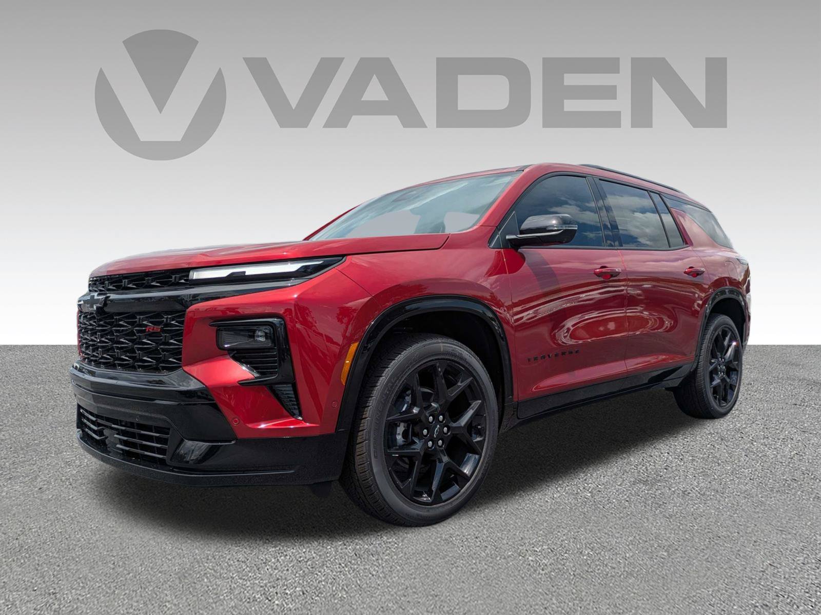 New 2026 Chevrolet Traverse RS FWD image 2