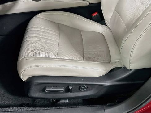 Used 2018 Honda Accord Touring image 20