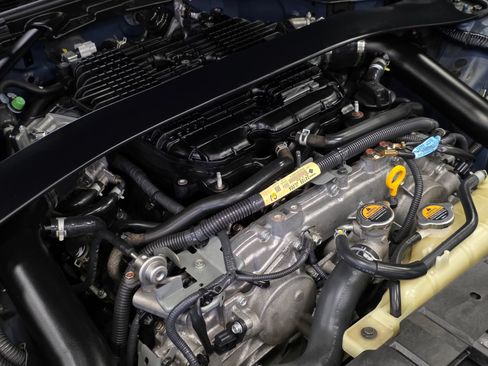 Used 2020 Nissan 370Z NISMO RWD image 4
