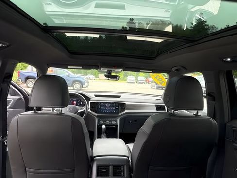 Used 2023 Volkswagen Atlas Cross Sport SE w/ Panoramic Sunroof Package AWD/4WD image 23