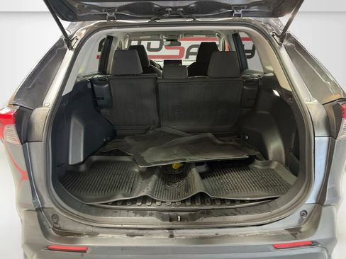 Used 2025 Toyota RAV4 LE AWD/4WD image 25