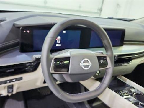 Certified 2025 Nissan Murano SL AWD/4WD image 20