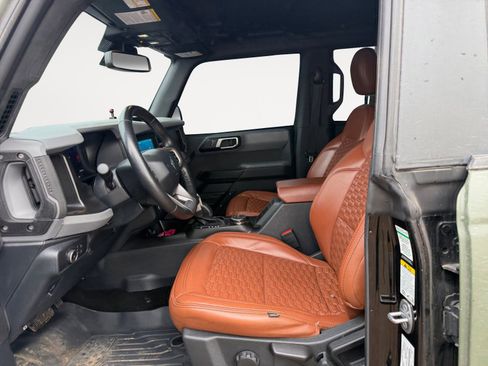 Used 2022 Ford Bronco Big Bend image 9