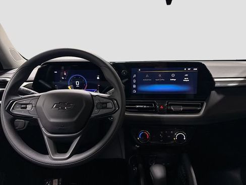 New 2026 Chevrolet TrailBlazer LT w/ Midnight Edition AWD/4WD image 23