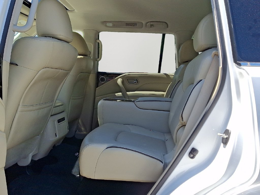 Used 2022 INFINITI QX80 Luxe w/ Cargo Package AWD/4WD image 8