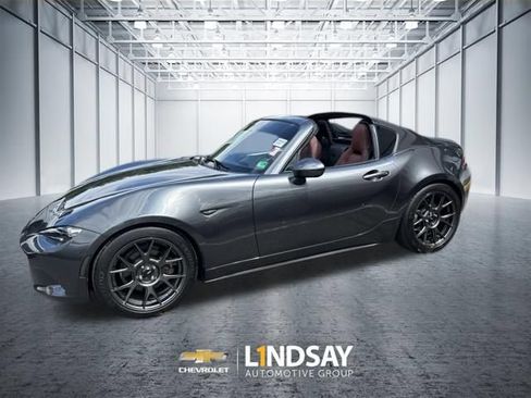 Used 2019 MAZDA MX-5 Miata RF Grand Touring w/ GT-S Package RWD image 17