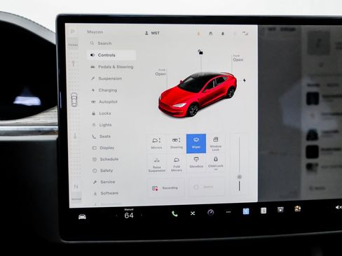 Used 2021 Tesla Model S Plaid image 24