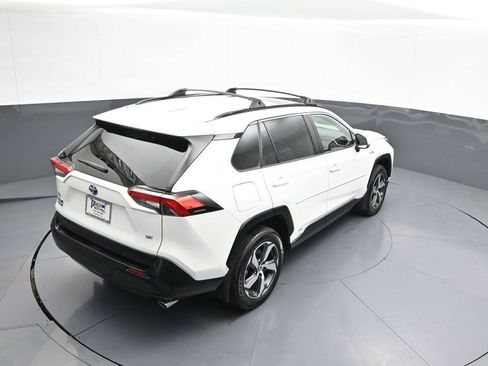 Used 2023 Toyota RAV4 SE w/ Weather & Moonroof Package AWD/4WD image 39