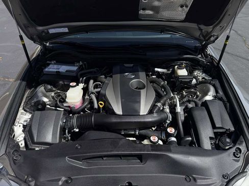 Used 2016 Lexus IS 200t F Sport image 10