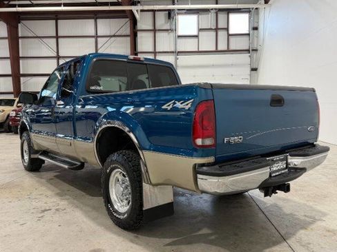 Used 2001 Ford F250 XLT image 11
