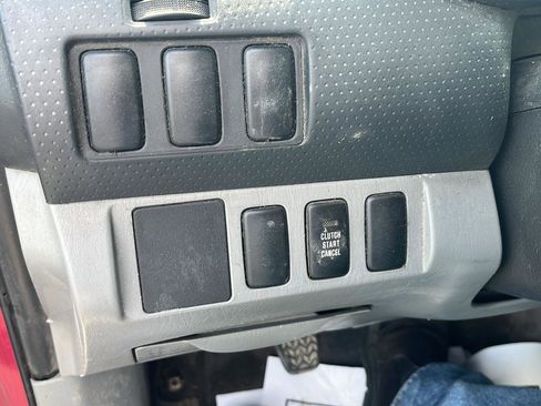 Used 2007 Toyota Tacoma 4x4 Regular Cab image 10