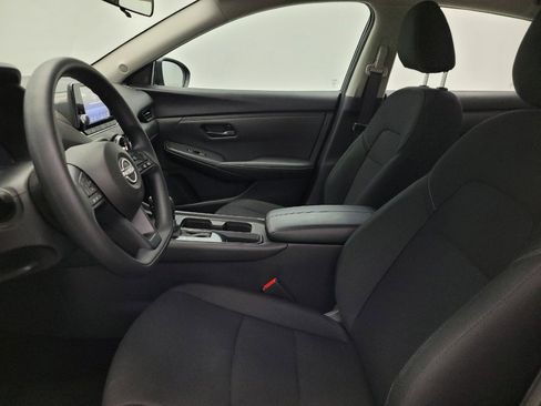 Used 2025 Nissan Sentra S FWD image 17