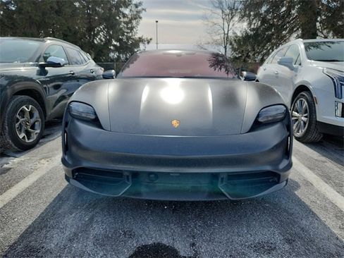 Used 2022 Porsche Taycan Turbo S image 2