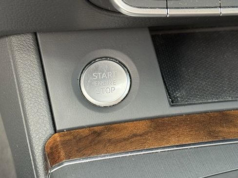 Used 2018 Audi Q5 2.0T Premium Plus w/ Premium Plus Package image 29