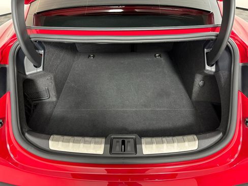 Used 2024 Porsche Taycan 4S w/ Premium Package image 25