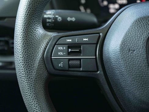 Used 2023 Honda Accord LX image 20