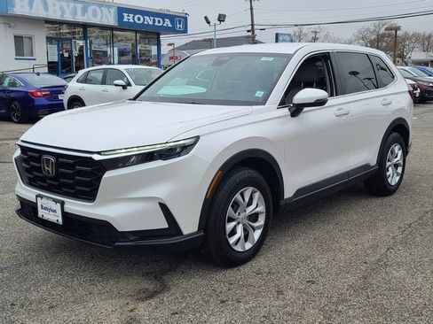 Used 2025 Honda CR-V LX image 1