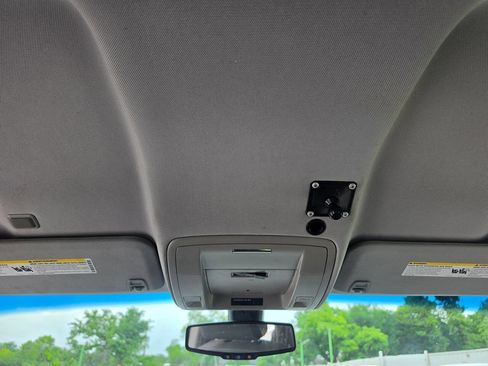 Used 2016 Chevrolet Tahoe 2WD w/ Remote Keyless Entry Package image 41