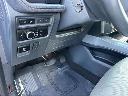 Used 2023 Ford F150 Lightning Lariat w/ Equipment Group 511A High image 32