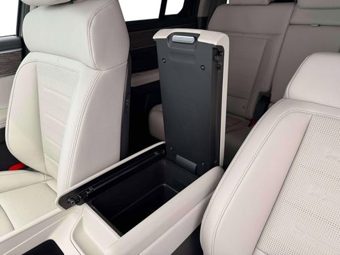 New 2026 Hyundai Santa Fe Limited image 18