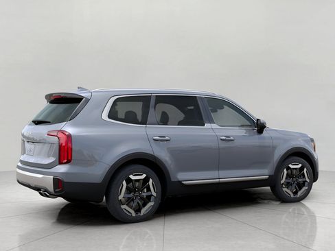 New 2025 Kia Telluride S image 6