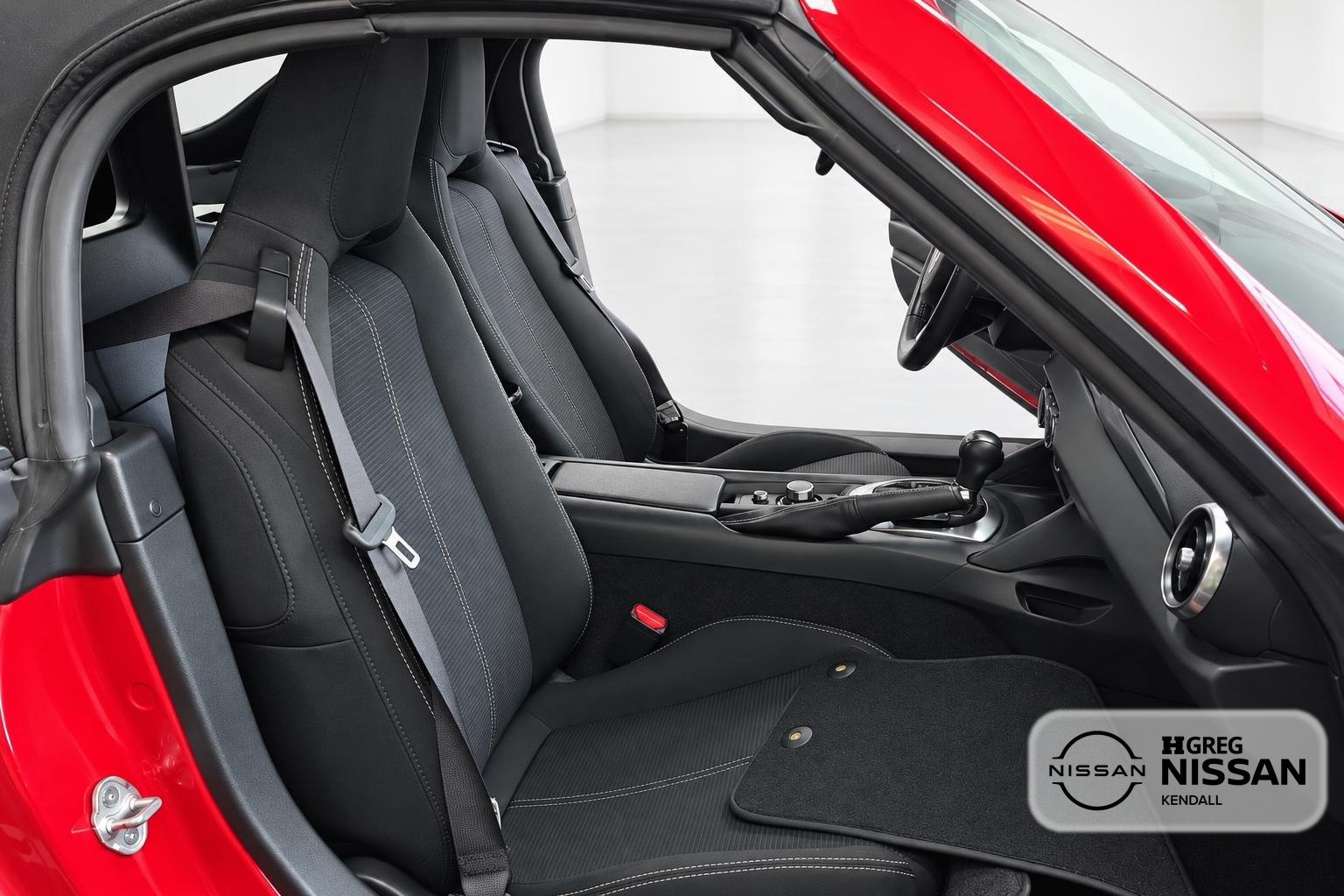Used 2017 FIAT 124 Spider RWD image 8